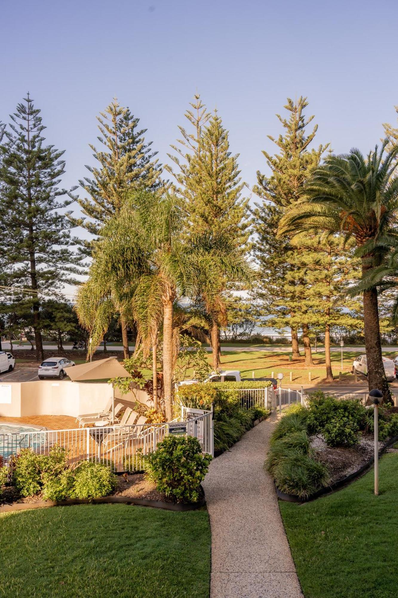 Cashelmara Beachfront Apartments Gold Coast Exterior foto